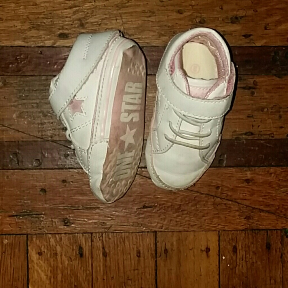 Infant shoes - Picture 3 of 3